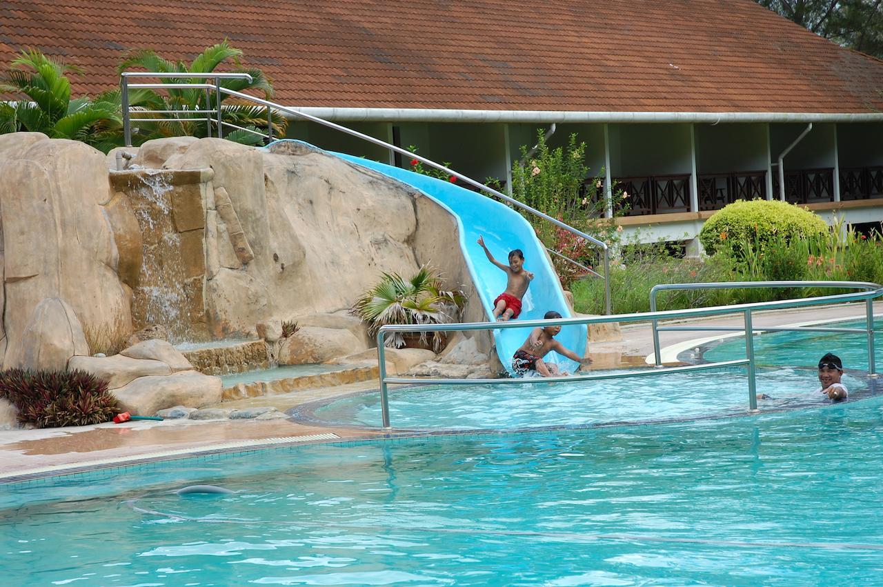 Hotel Felda Residence Sahabat Kampong Ateamu Eksteriør billede