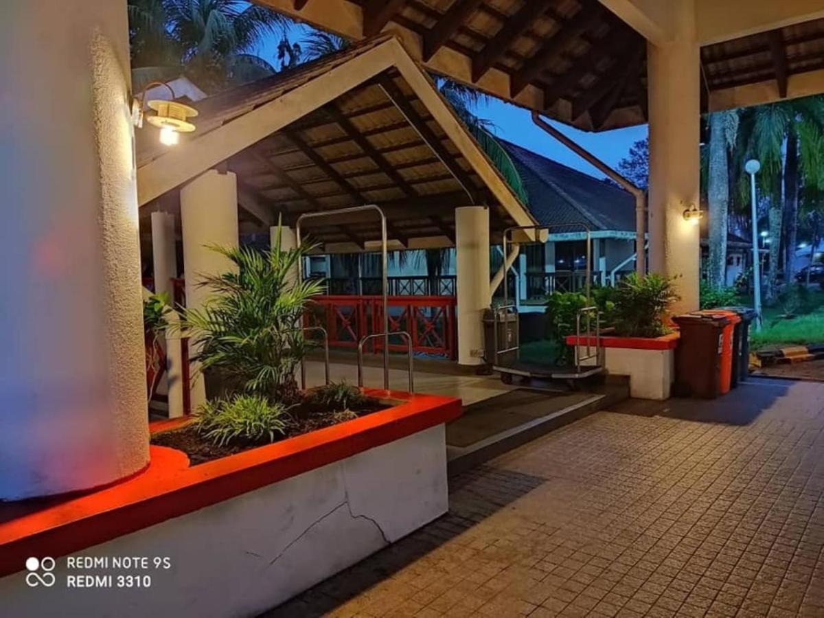 Hotel Felda Residence Sahabat Kampong Ateamu Eksteriør billede